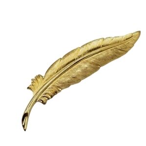 Vintage Monet Brooch Pin Gold Tone Feather Plume Realistic Signed Quill 3.5"